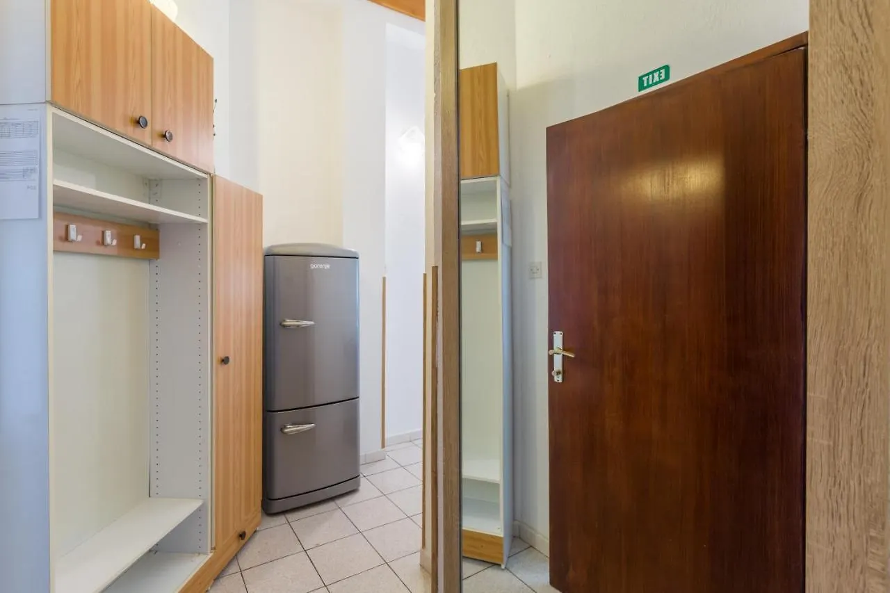 Apartments With A Parking Space Karigador, Novigrad - 2534 Kroatië