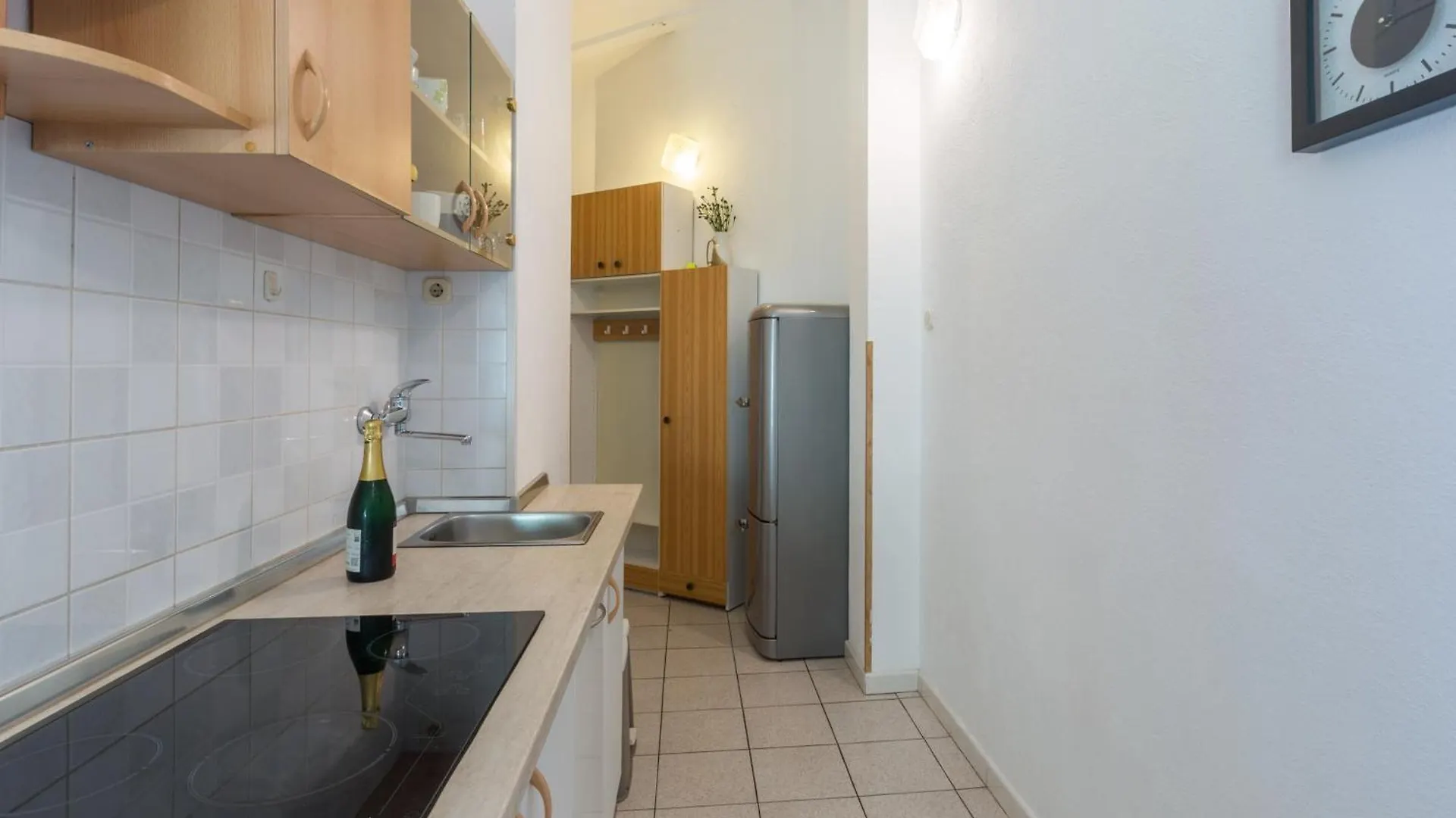 Apartments With A Parking Space Karigador, Novigrad - 2534
